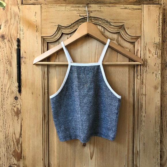 CROP TOP - Picture 1 of 3